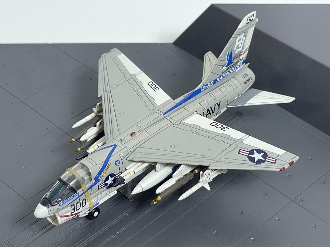 センチュリーウイングス 1/144 A-7E コルセアⅡ マローダーズ 1978