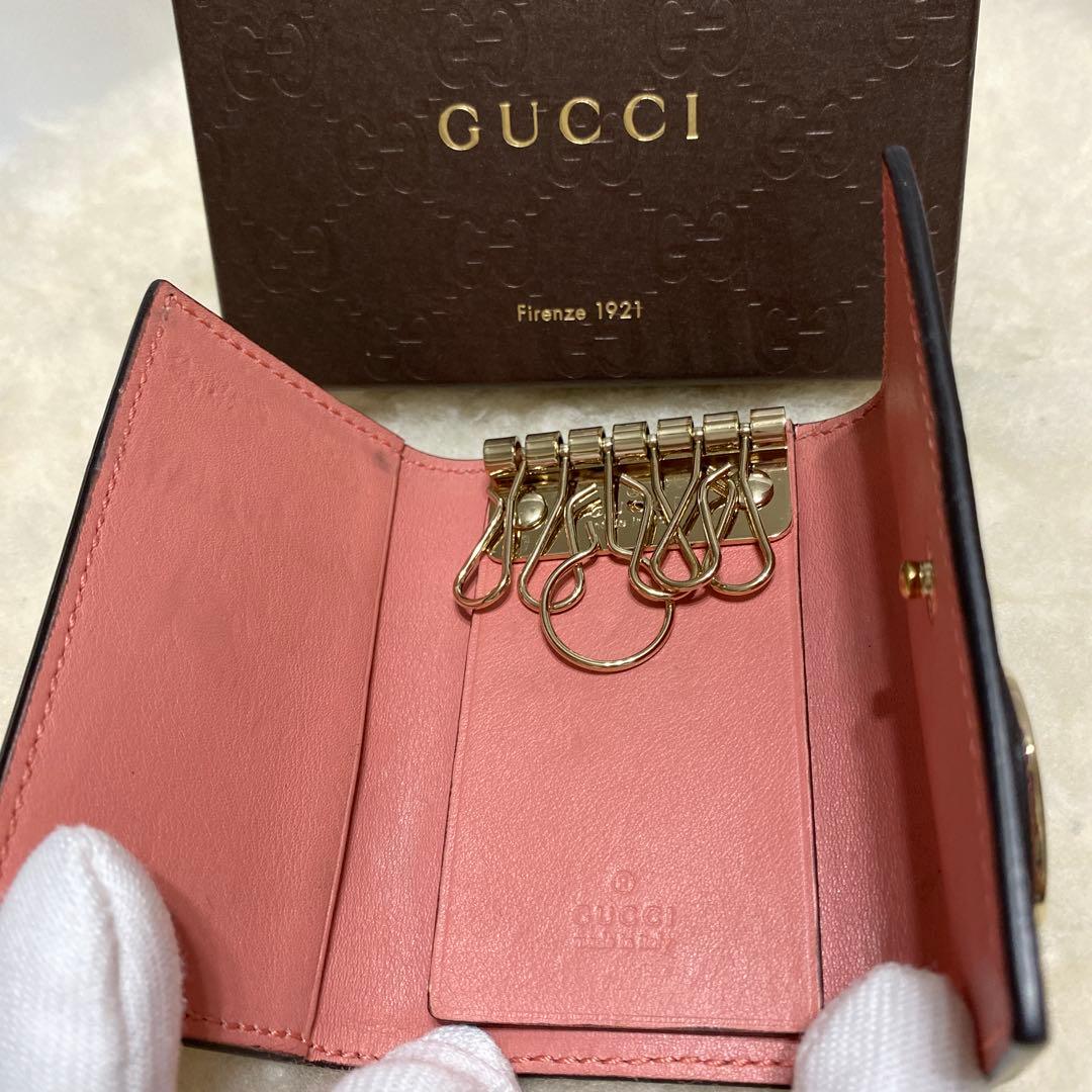 美品　グッチGUCCI　6連キーケース　GGパターン ハート型マイクログッチシマ