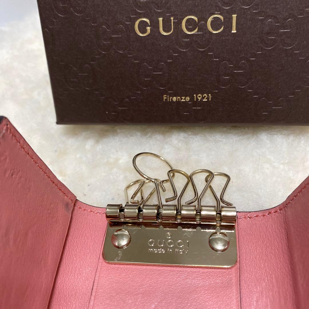 美品　グッチGUCCI　6連キーケース　GGパターン ハート型マイクログッチシマ