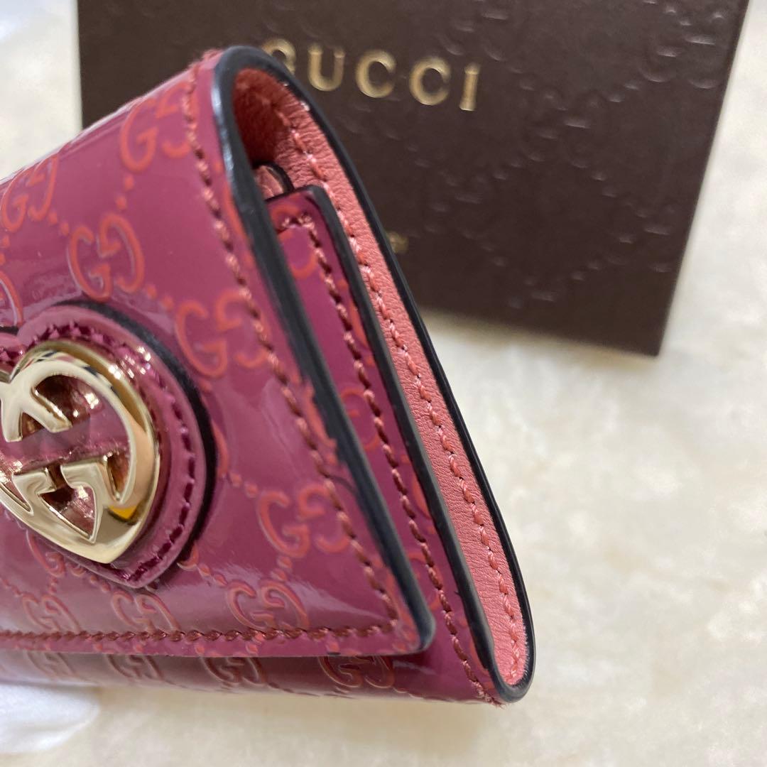 美品　グッチGUCCI　6連キーケース　GGパターン ハート型マイクログッチシマ