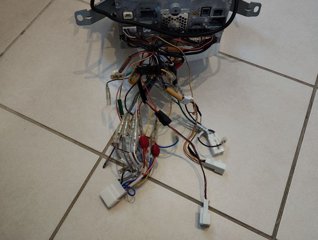 プリウスαZVW41 アルパイン BIGX EX009V 9インチ