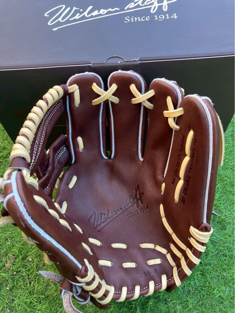 新品　型付け済　ウィルソンスタッフ　内野　日本製　硬式　Wilson