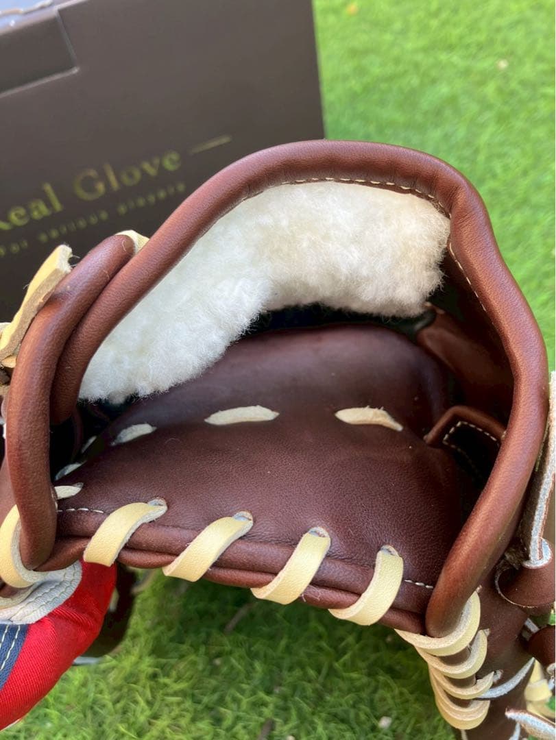 新品　型付け済　ウィルソンスタッフ　内野　日本製　硬式　Wilson