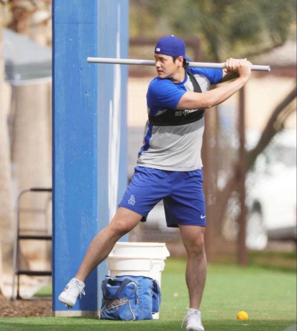 【正規品】大谷翔平 MLBドジャース ナイキ 選手仕様 ドライフィットショーツS