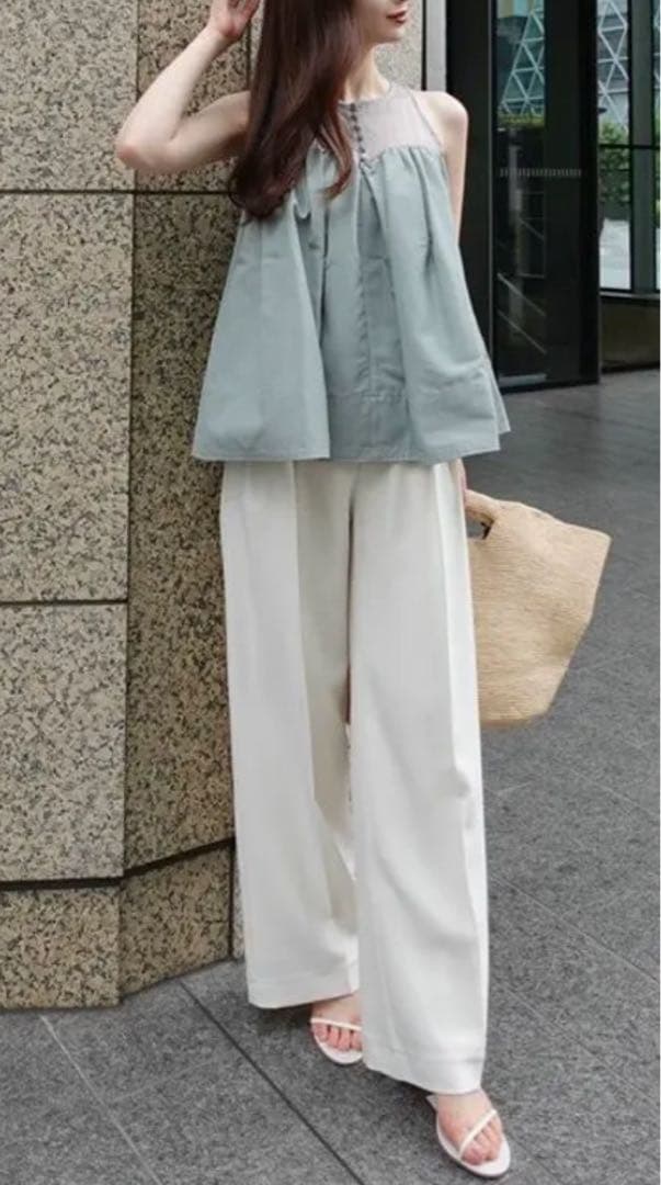 アニュアンス　スプレッドフレアブラウス　グリーン