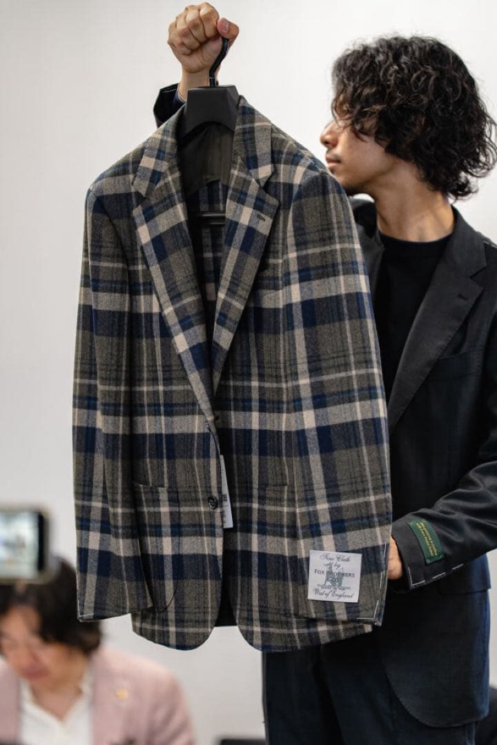 Brilla per il gusto テーラードジャケット　サイズ44