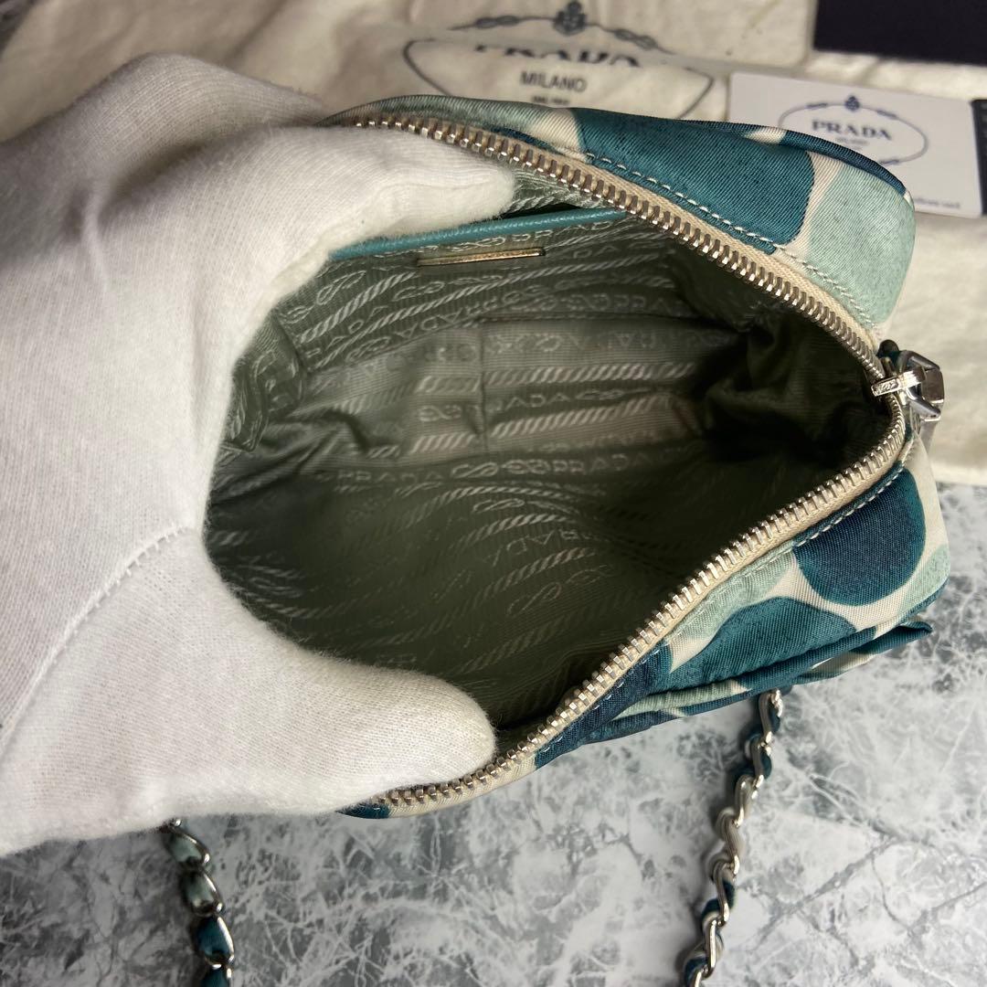 ✨PRADA✨　プラダ　 水玉模様 ショルダーバッグ