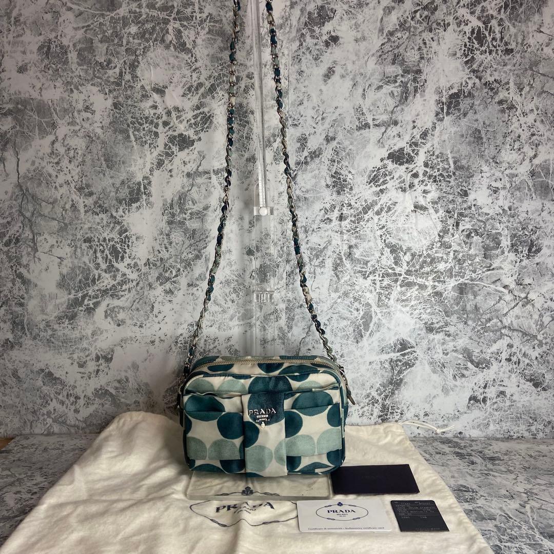 ✨PRADA✨　プラダ　 水玉模様 ショルダーバッグ