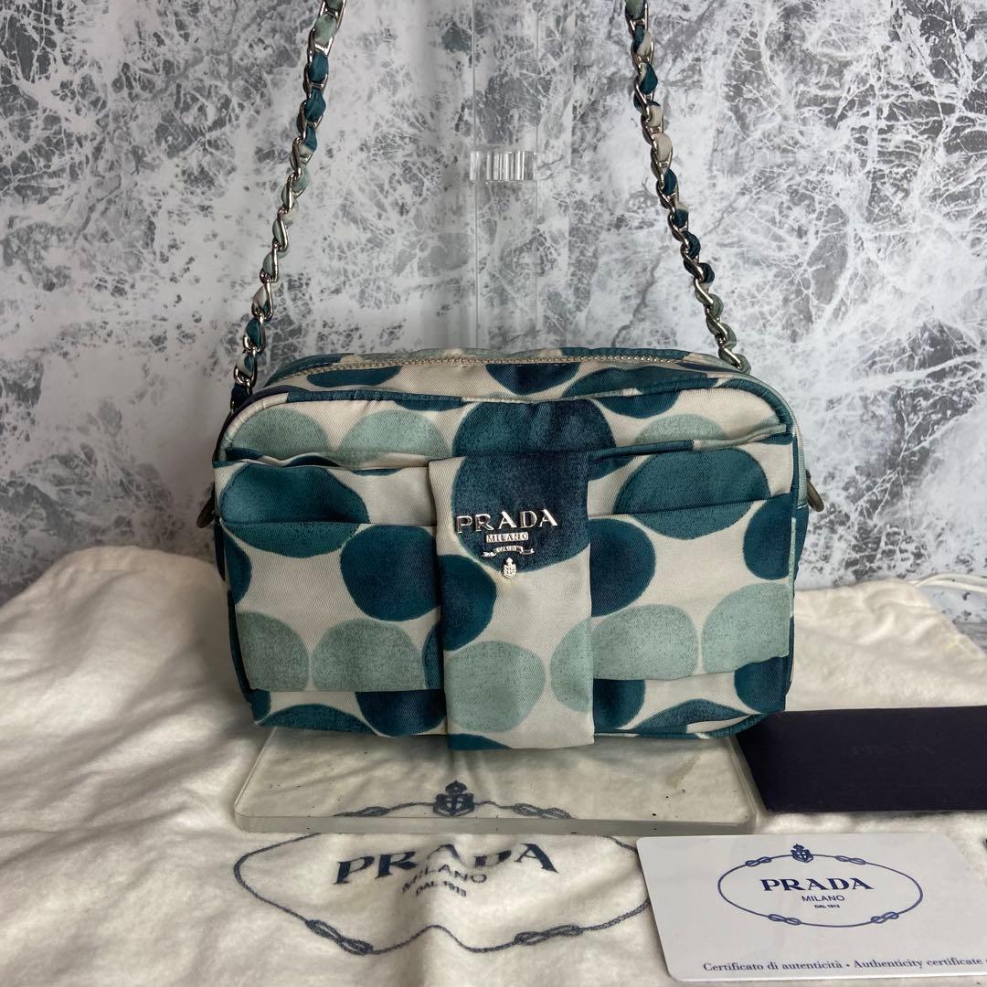 ✨PRADA✨　プラダ　 水玉模様 ショルダーバッグ