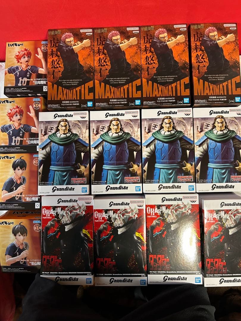 ジャンプ　フィギュア　16体セット　呪術廻戦　ハイキュー　ダンダダン　キングダム