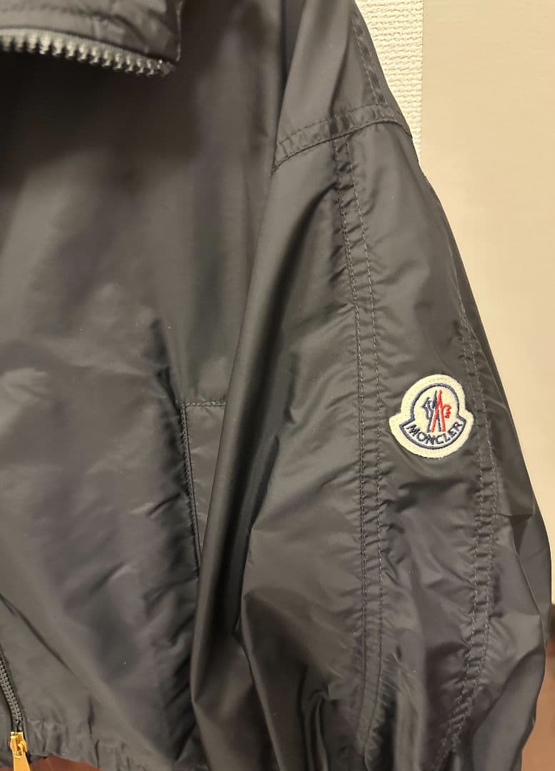 近日取り下げ予定　最終価格　【極美品】　モンクレール　ナイロンジャケット