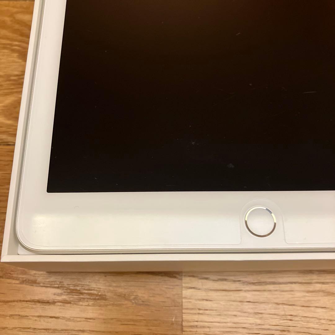 iPad 第6世代 32GB Wi-Fiモデル