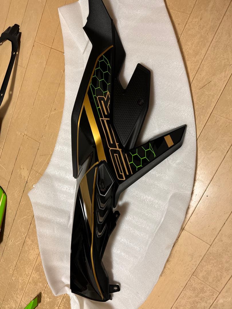 zx25R フルカウルセット