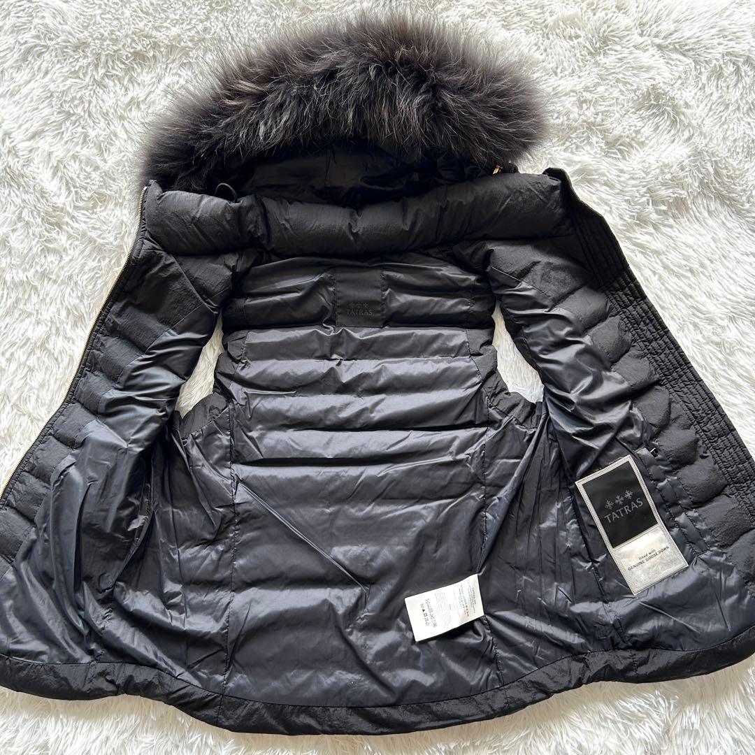 【美品】TATRAS タトラス　ダウンベスト　オルシエラ　黒　M相当