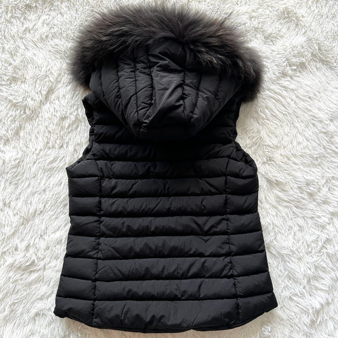 【美品】TATRAS タトラス　ダウンベスト　オルシエラ　黒　M相当