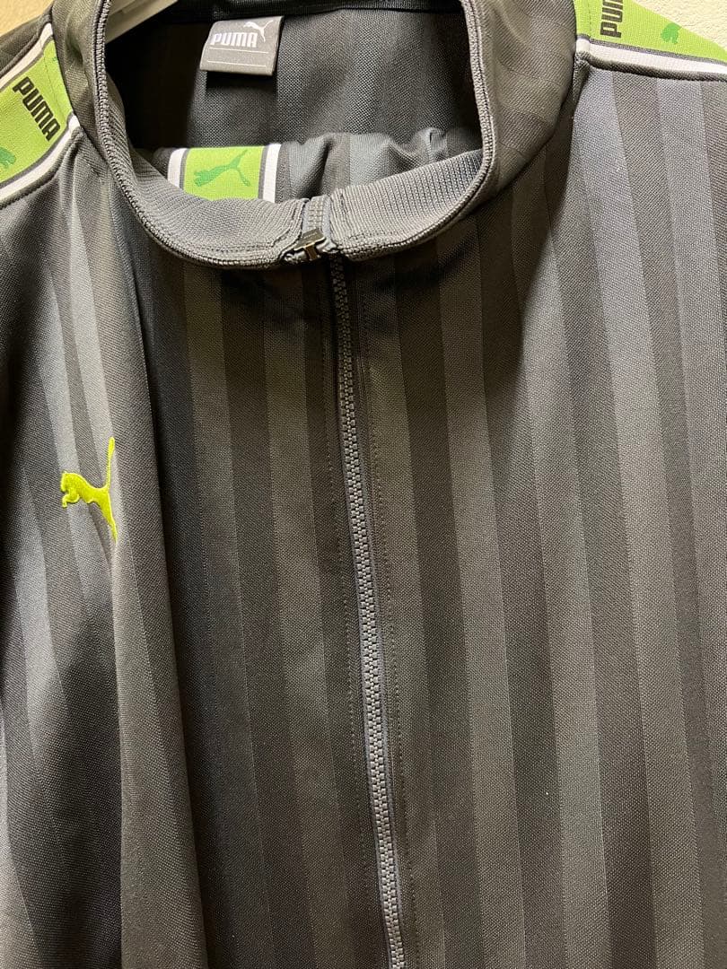 PUMA ストライプジャージ グレー/グリーン上下