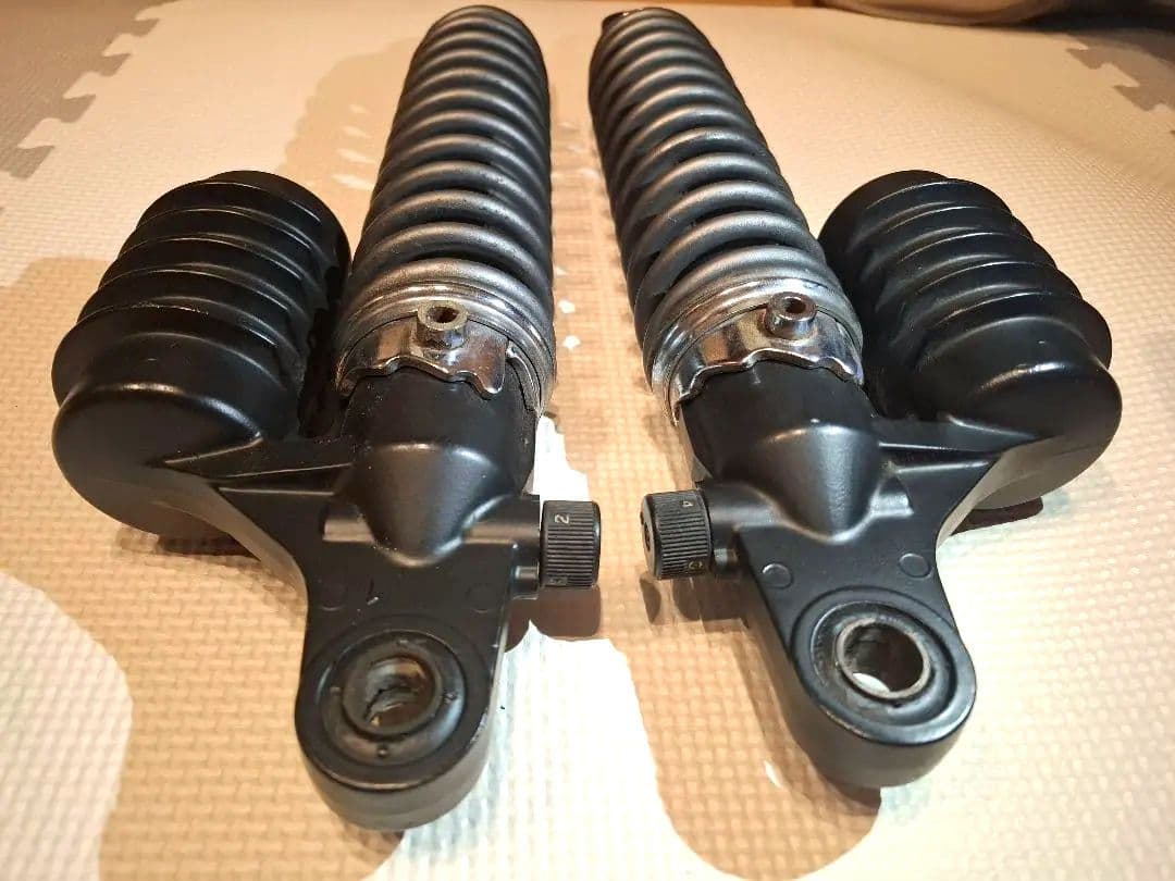 【さ】ゼファー750純正リアサスペンション