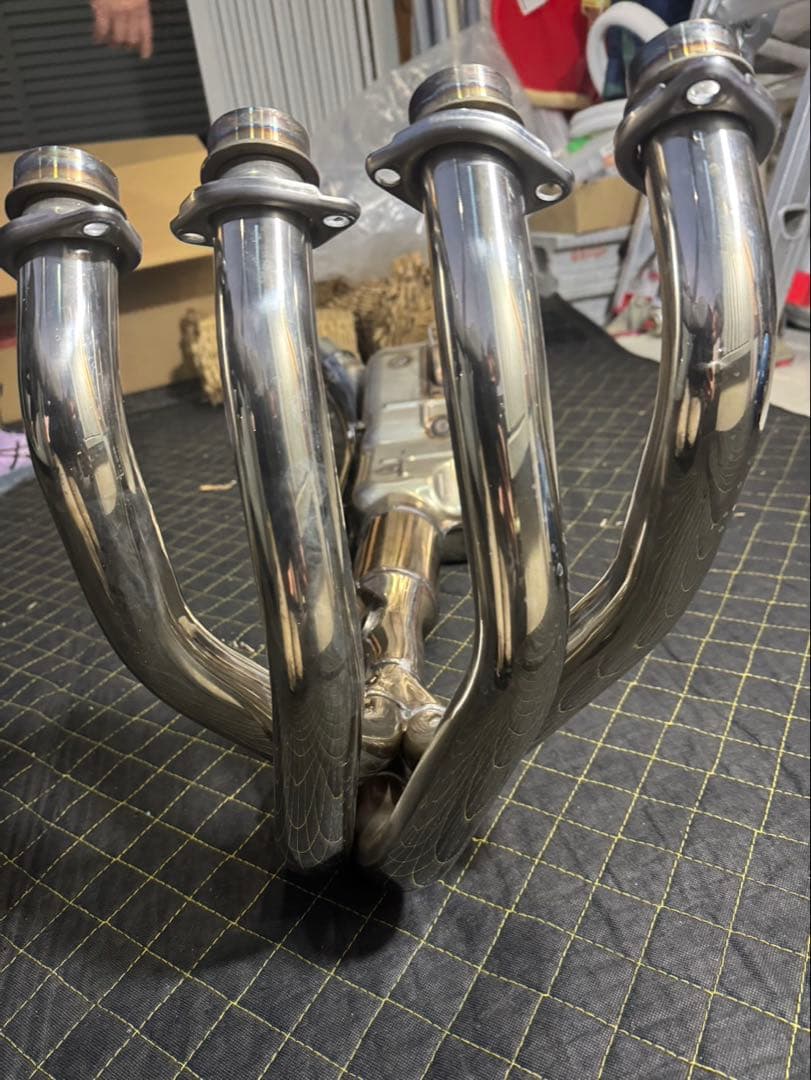 z900rs2025年純正マフラー未使用品　イエローボール