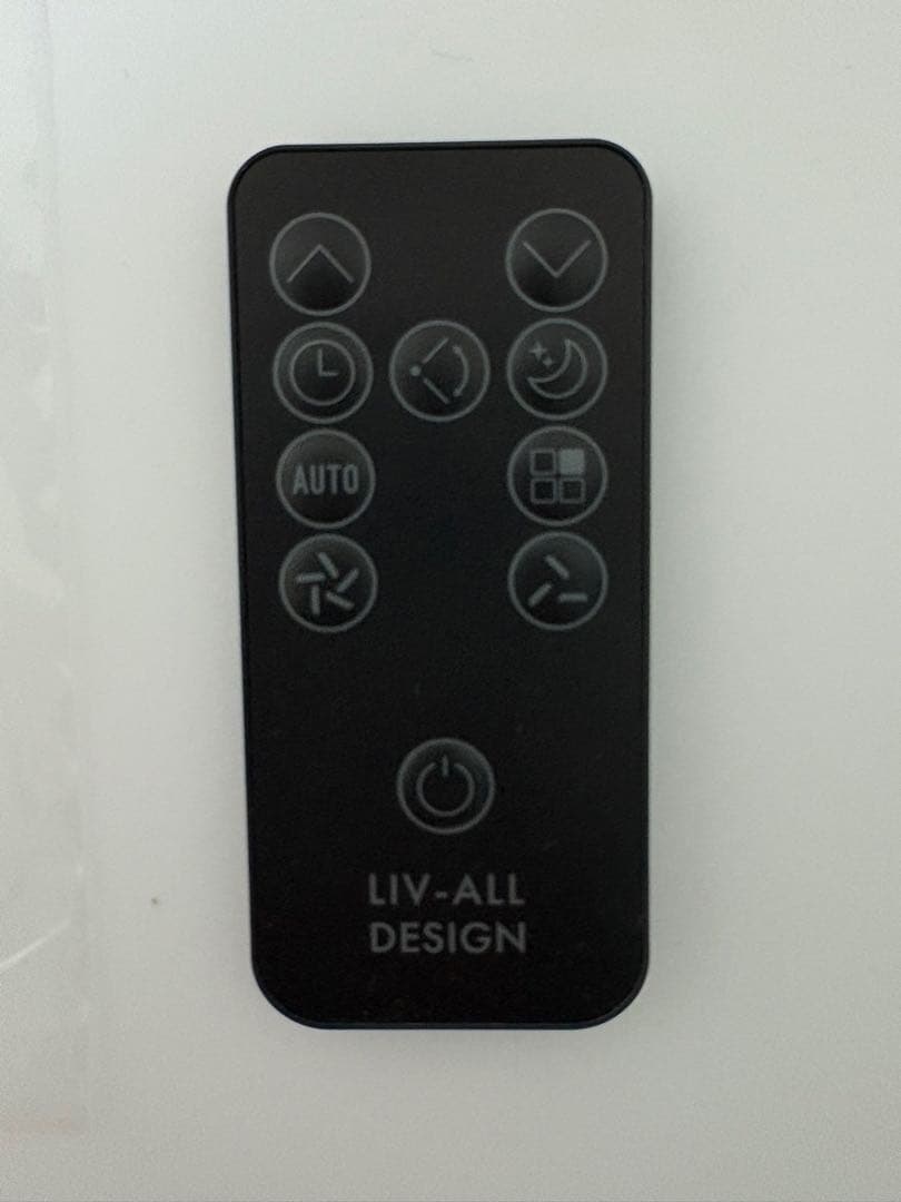 ポータブルエアコン ホワイト　LIV ALL DESIGN 最大畳数 20畳