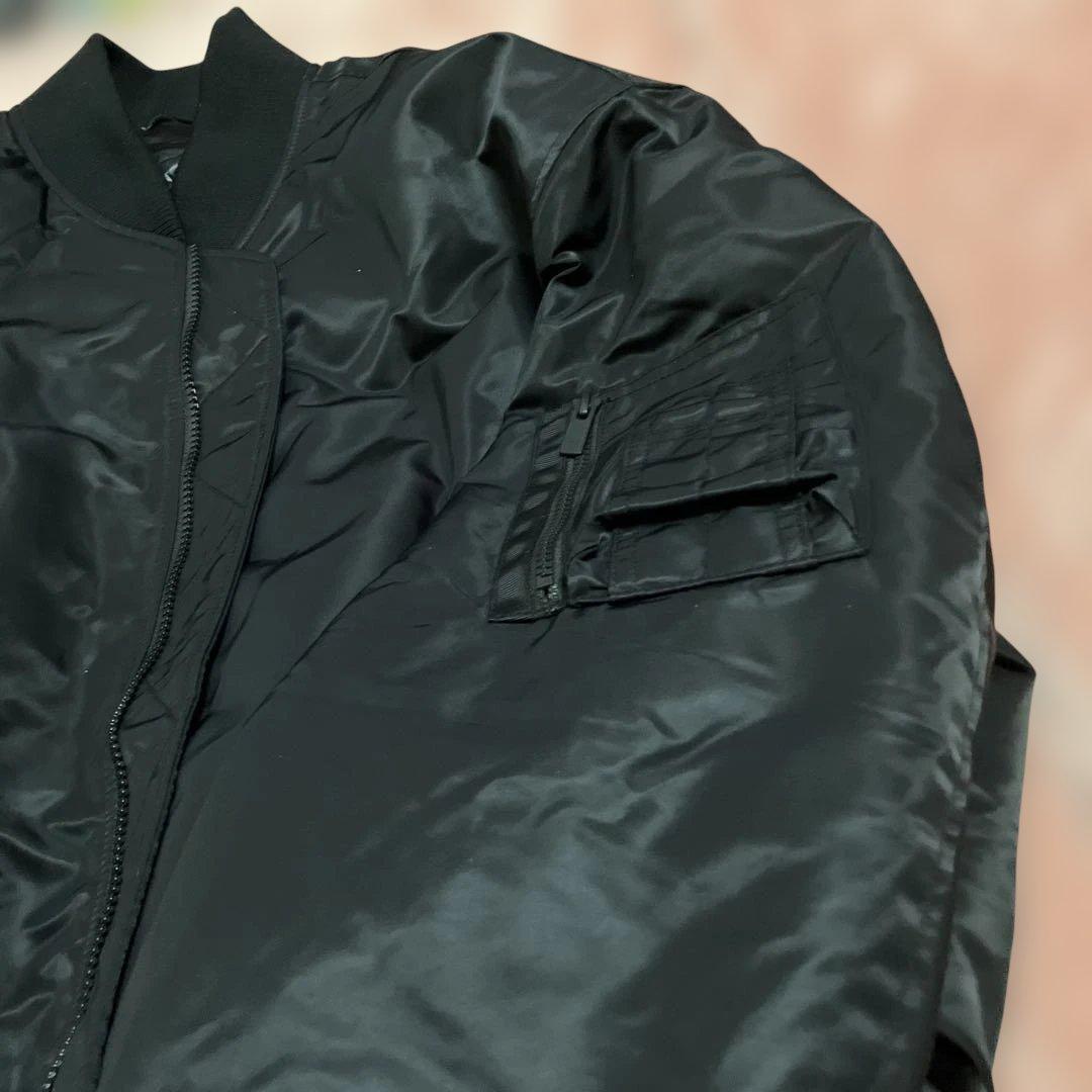 ユニクロ +J ハイブリッドダウンジャケット　MA-1ブルゾン 4XL