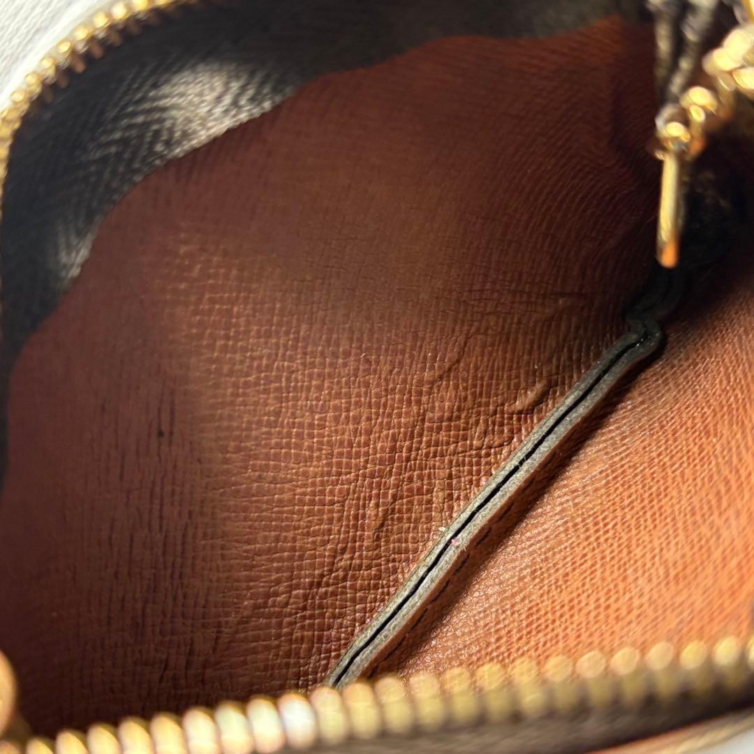 【美品】ルイヴィトン　ポシェットクレ　モノグラム　ケース