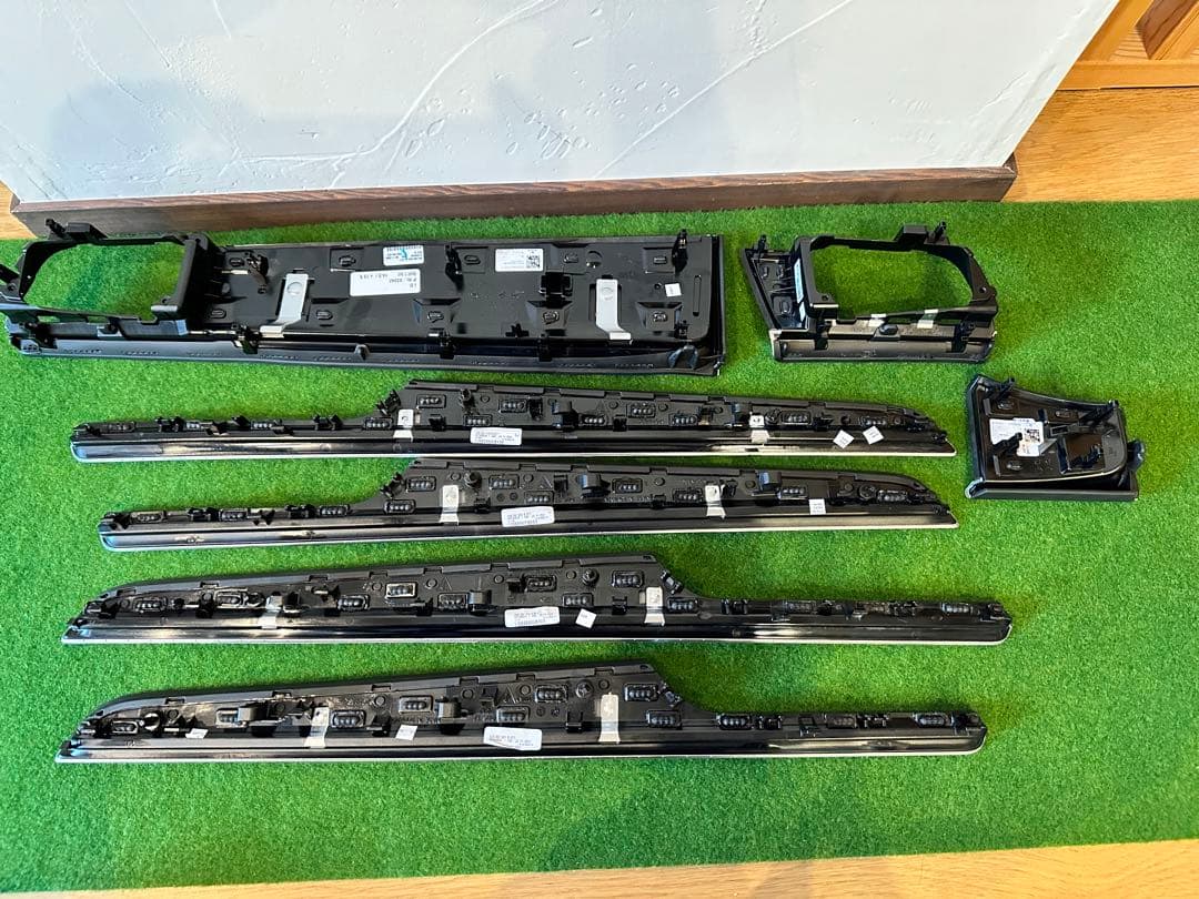 ★無傷美品★マカンIII 用インテリアパネル7点セット★