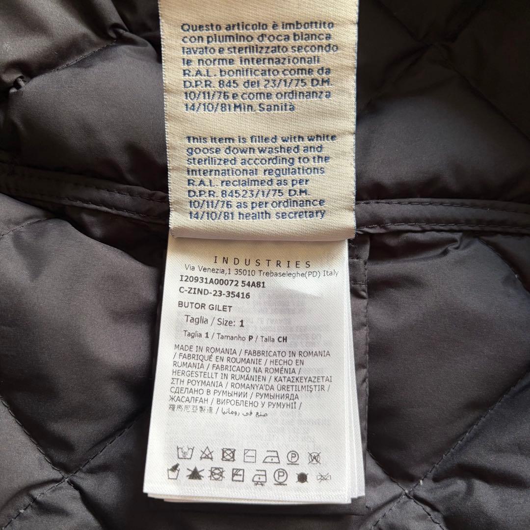 美品❣️モンクレールダウン　ベスト　ジレ　サイズ1 黒色