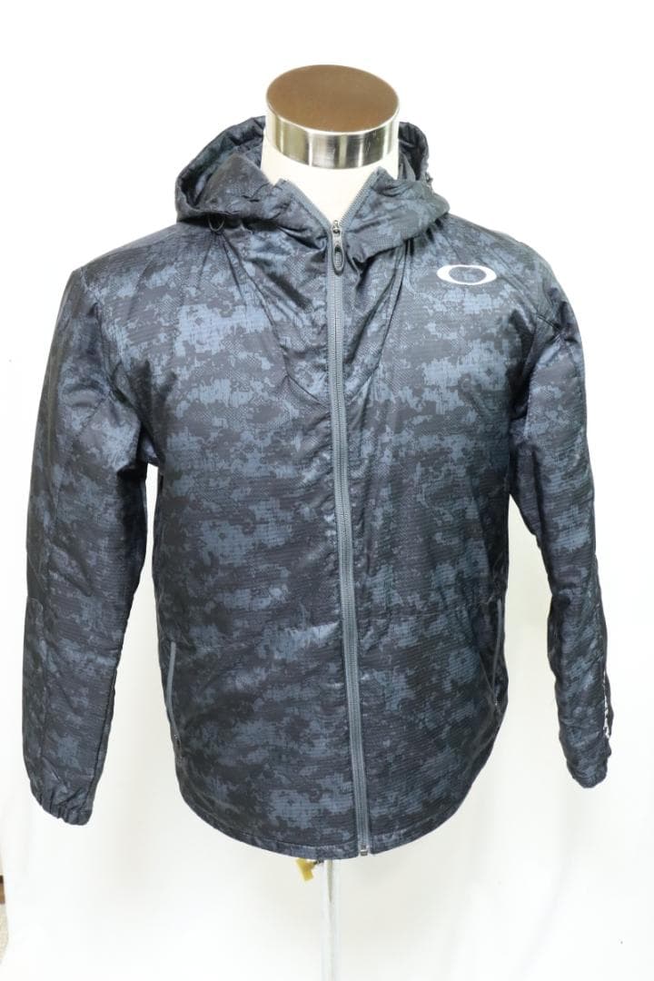 ひ*で様 OAKLEY オークリー カモフラ中綿ジャケット 上下セット ゴルフ■