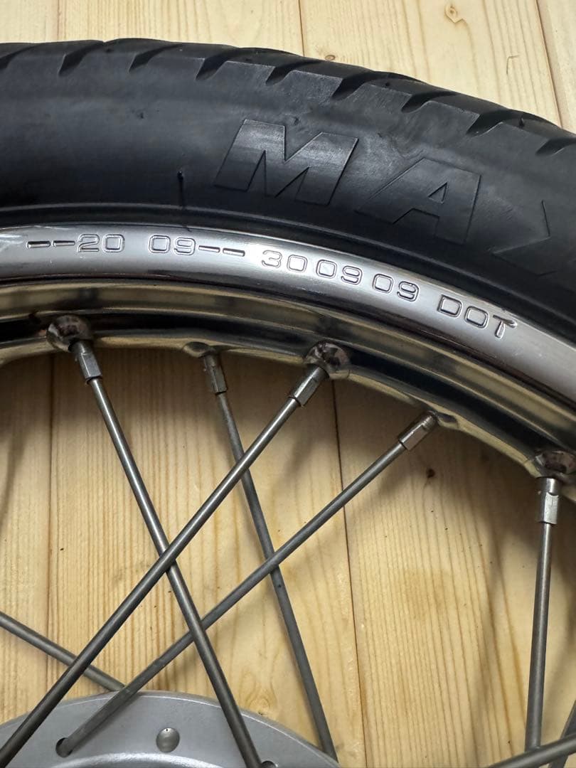 カブ110 プロ JA07 フロントホイール　ブレーキパネル付き　美品