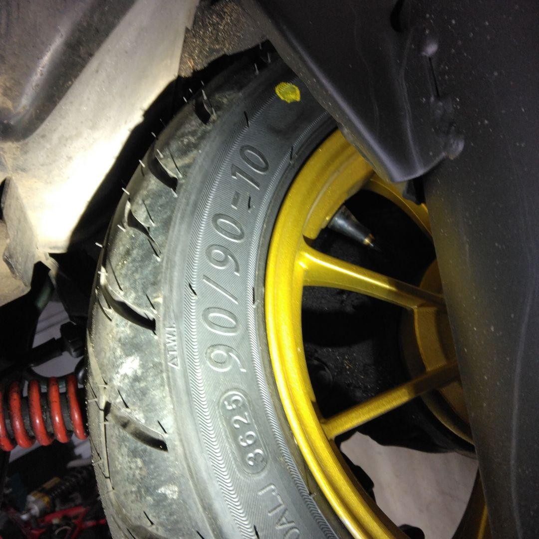 ②リア　10インチホイール　タイヤ　　ホンダライブディオZX