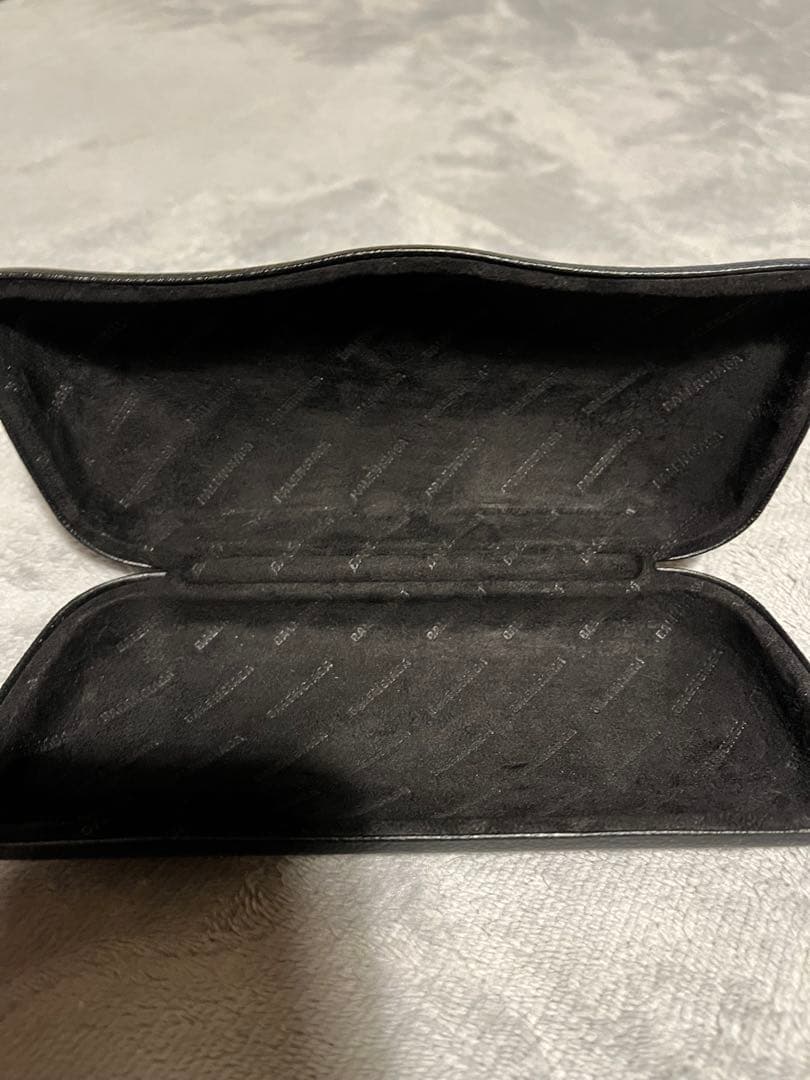 バレンシアガ　サングラス　balenciaga