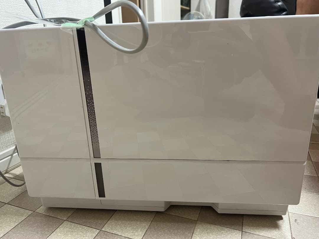 【美品】Panasonic 衣類乾燥除湿機 F-YHTX90