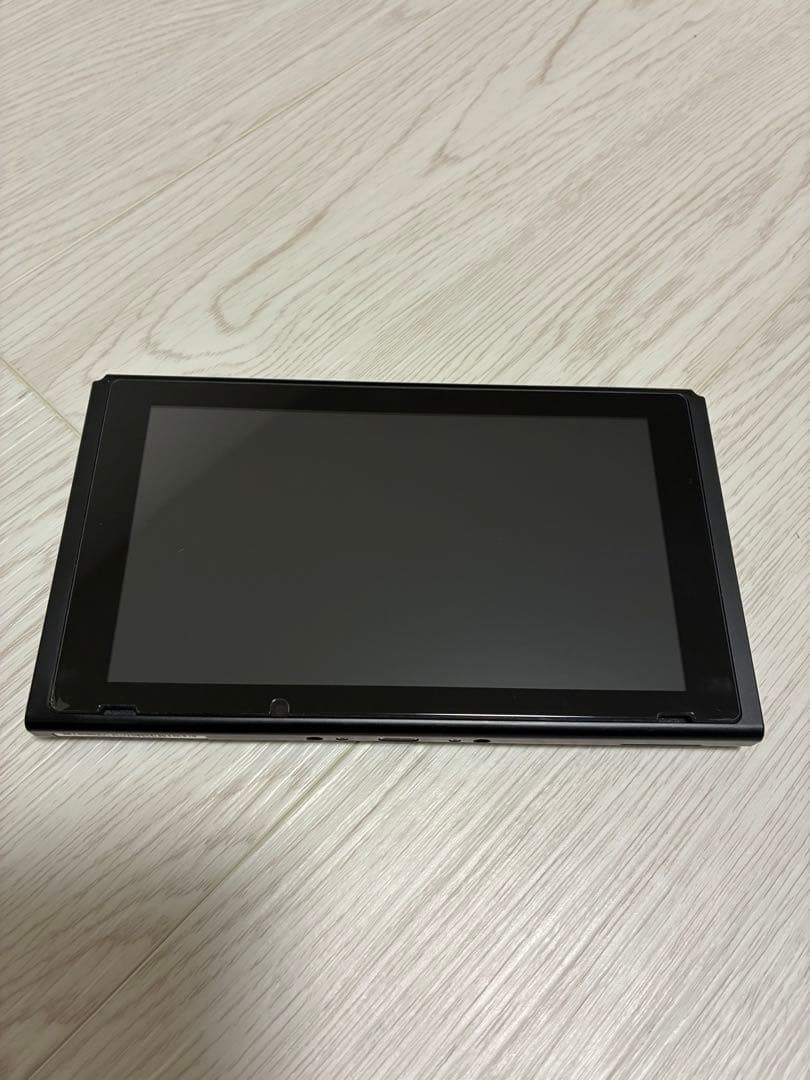 Nintendo Switch 本体（ニンテンドースイッチ）Joy-Conグレー