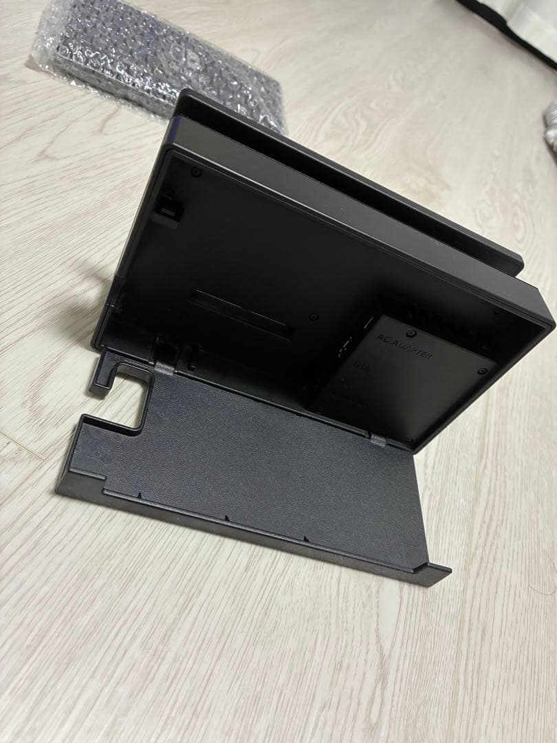 Nintendo Switch 本体（ニンテンドースイッチ）Joy-Conグレー