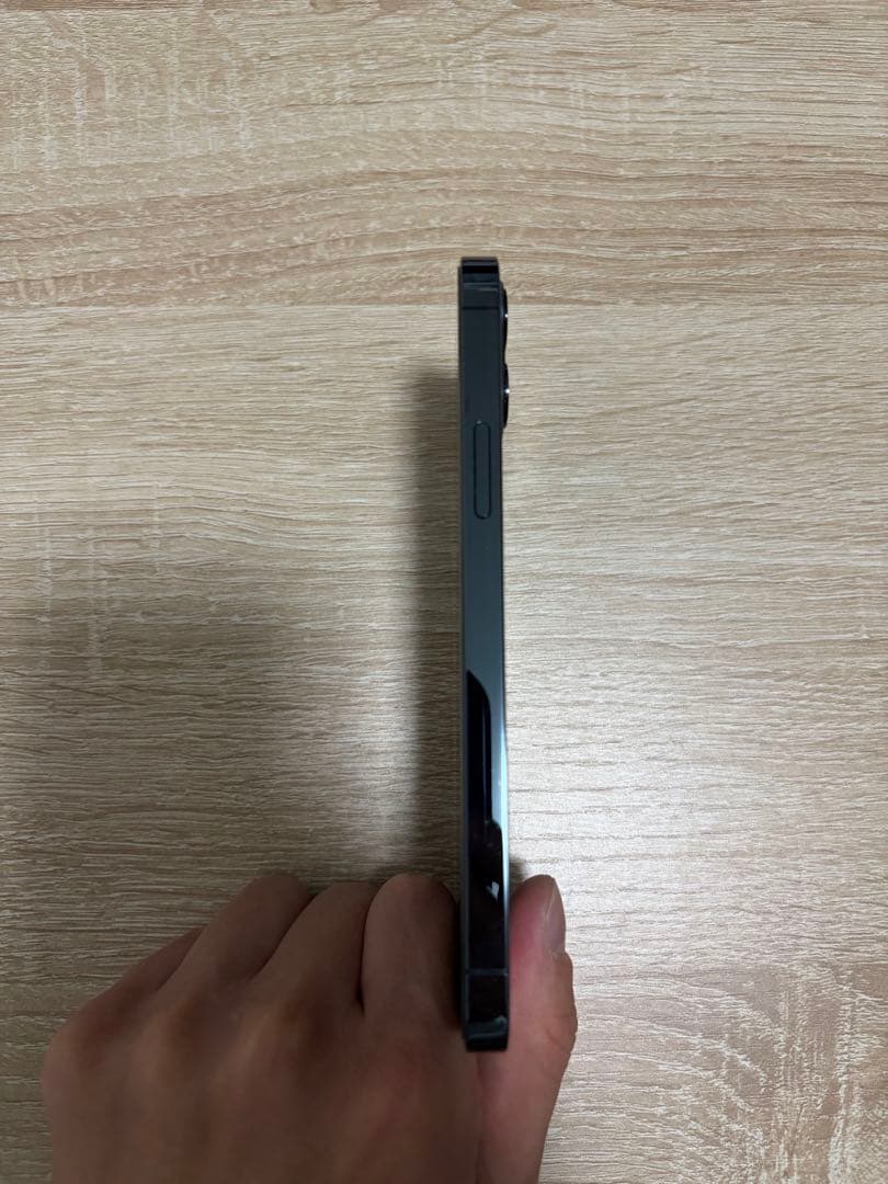 iPhone12 Pro 128GB 本体 箱と充電ケーブル付き