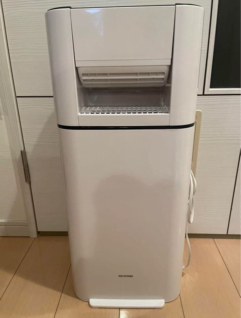 2024年式アイリスオーヤマ 衣類乾燥除湿機 IJD-150