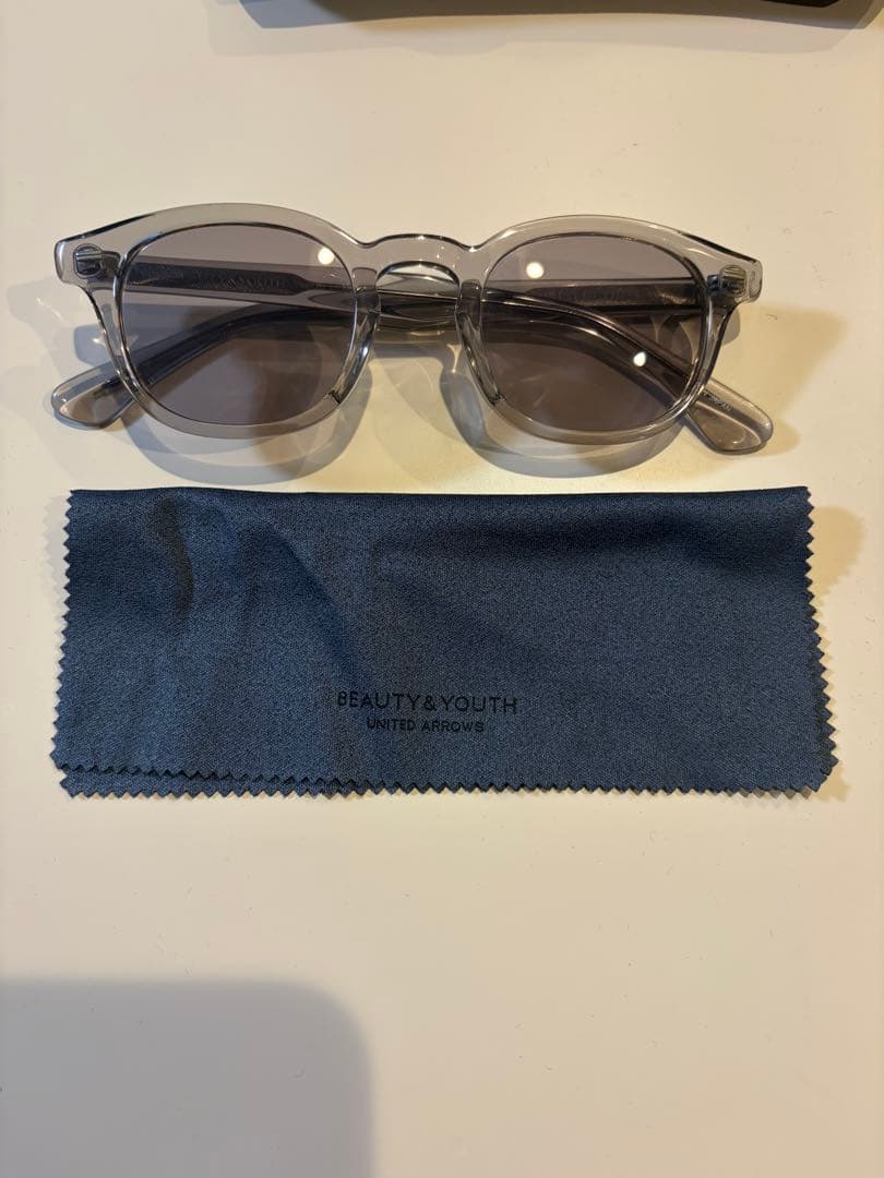 m*o様 BEAUTY&YOUTH KANEKO OPTICAL Johnサング