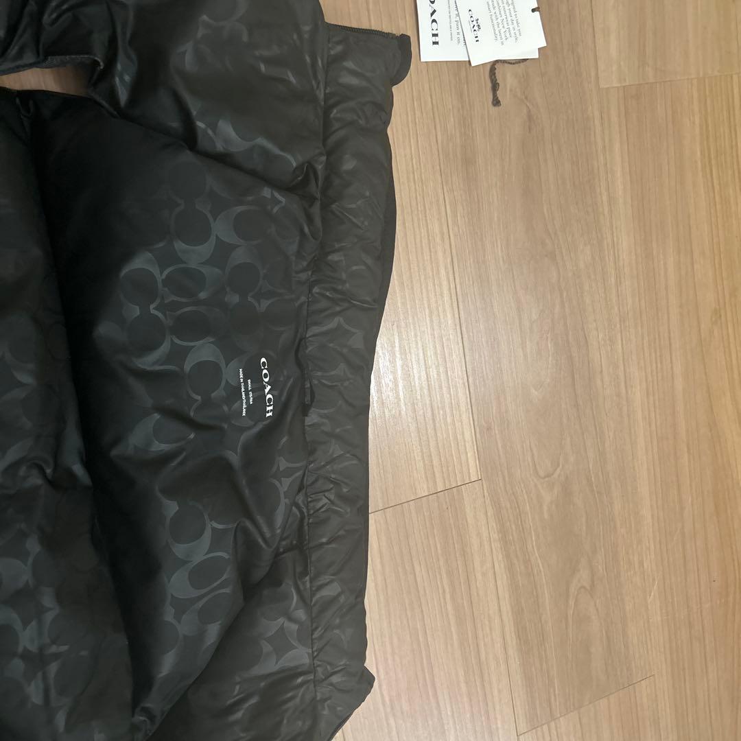 coachダウンベスト