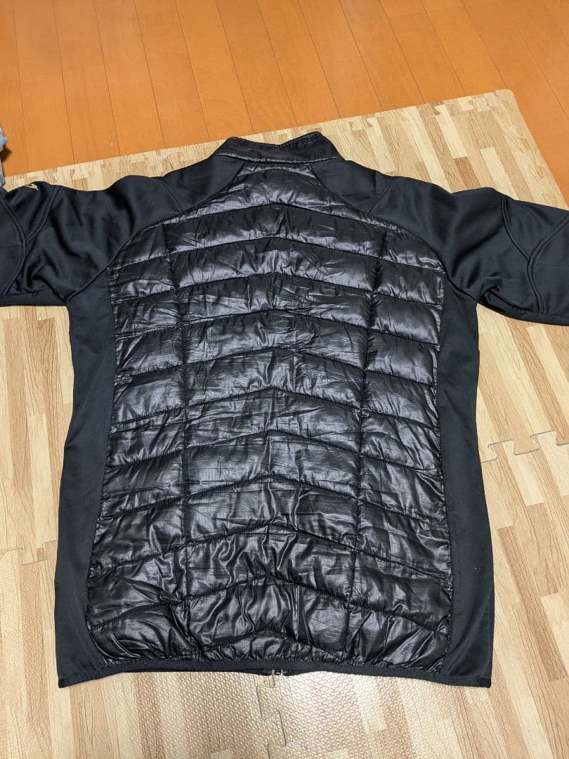 ゼ*ー様 ミズノプロ　テックフィルジャケット　XO中綿入り ジャケット ブラック