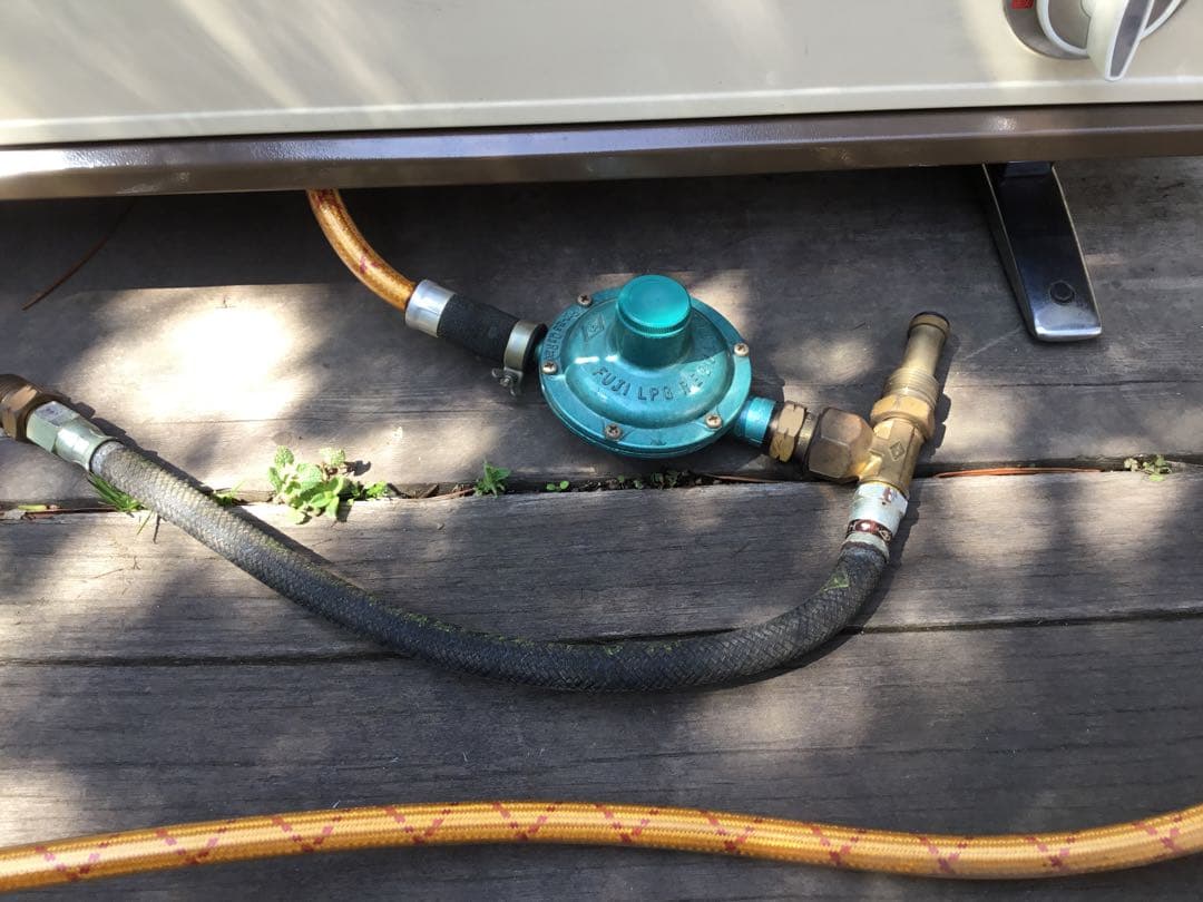 リンナイ　12K II LPガス用　据え置き型　赤外線ストーブ　コード付き