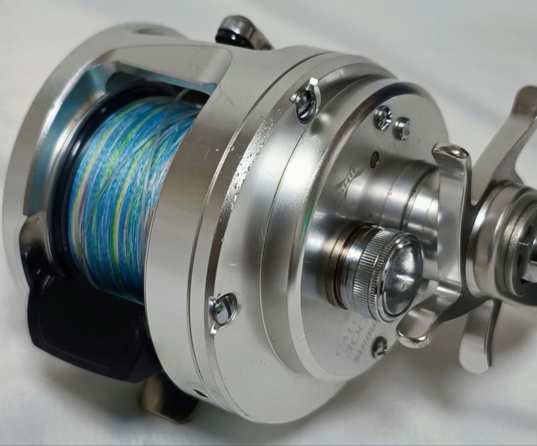 シマノ１３オシアカルカッタ300ＨＧ