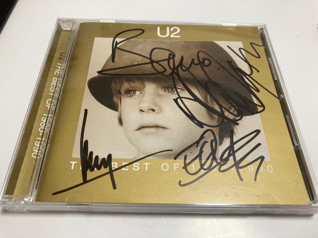 レア　u2 直筆サインCD BEST bono edge Larry adam
