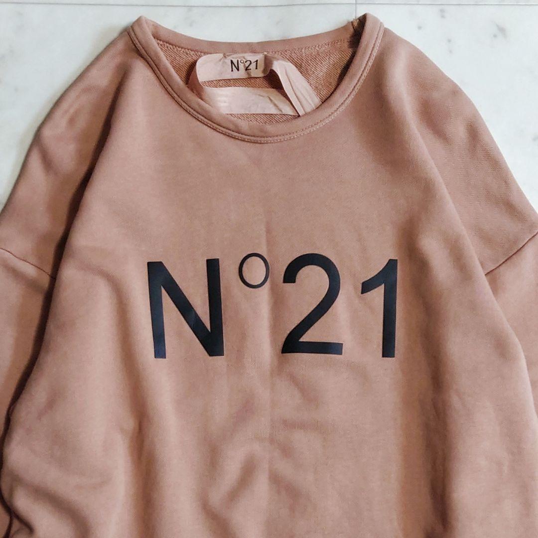 美品♪ サイズ42・LL N°21 ヌメロヴェントゥーノ ビッグロゴ スウェット