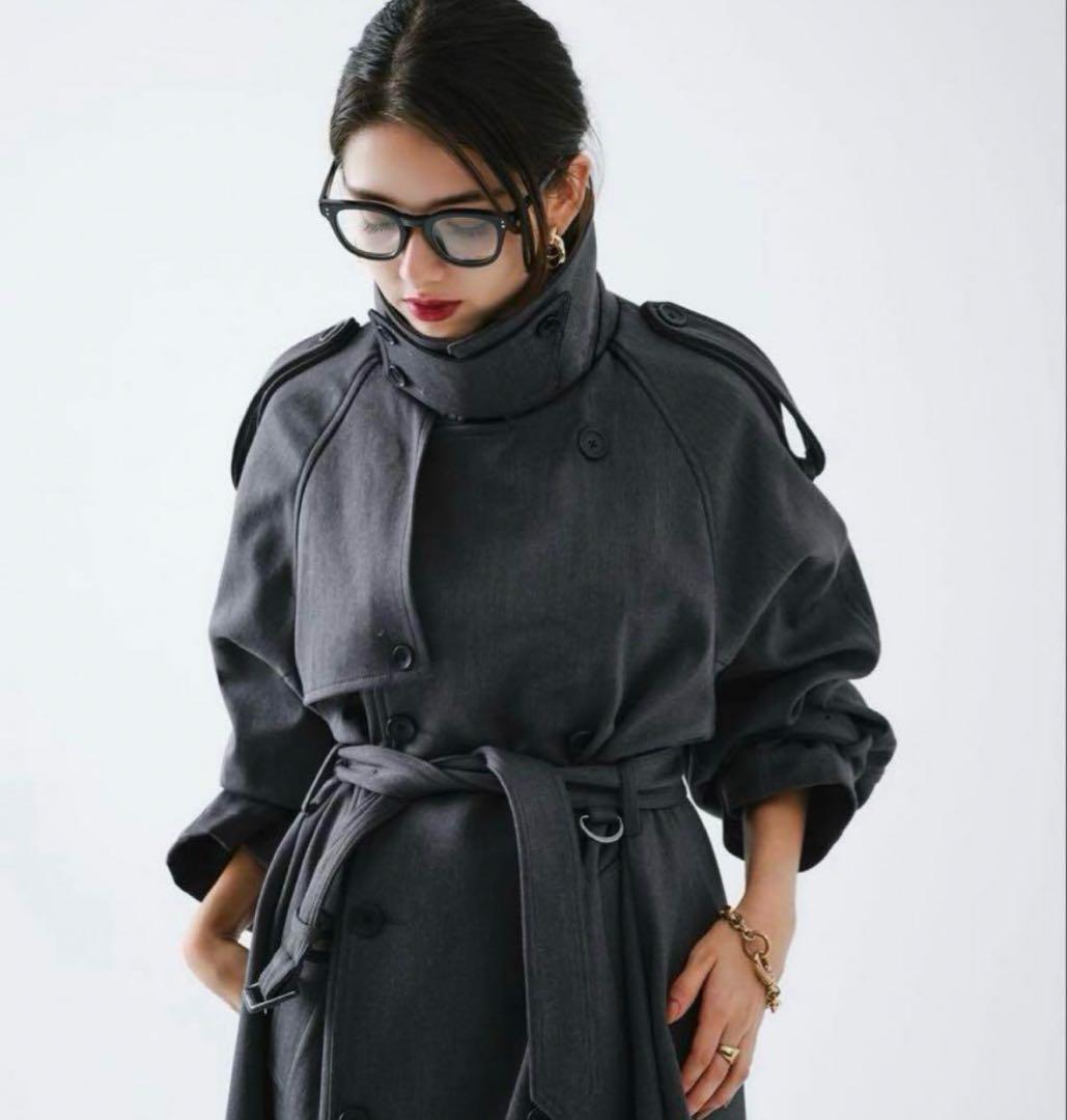 THETOE AVIGNON TRENCH COAT グレー