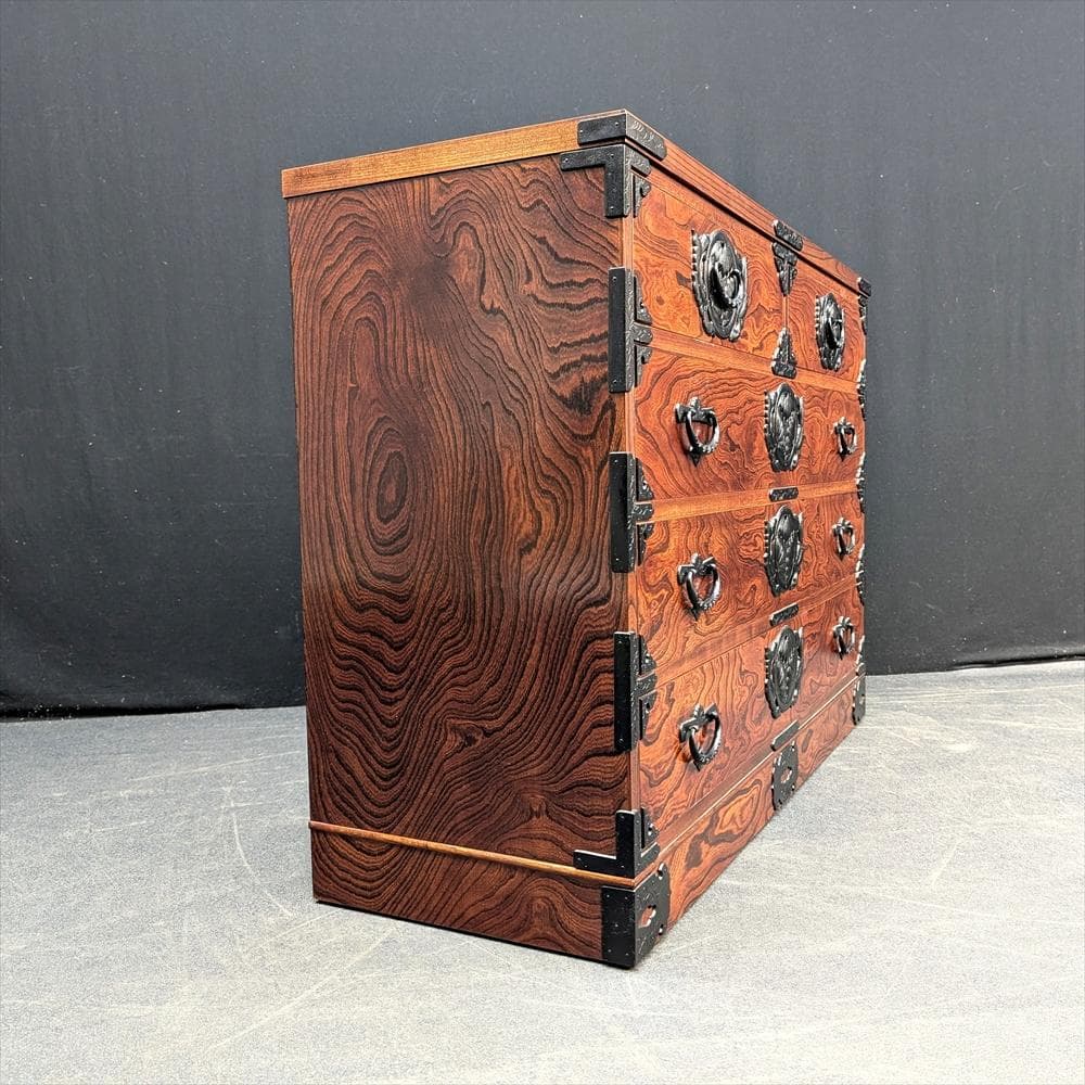 美品　岩谷堂箪笥　欅産業　うるし　欅 ケヤキ　整理箪笥　タンス　箪笥　チェスト