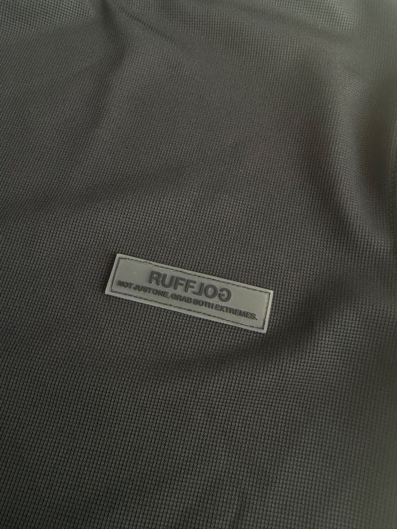 RUFFLOG ブラック モックネックシャツ S