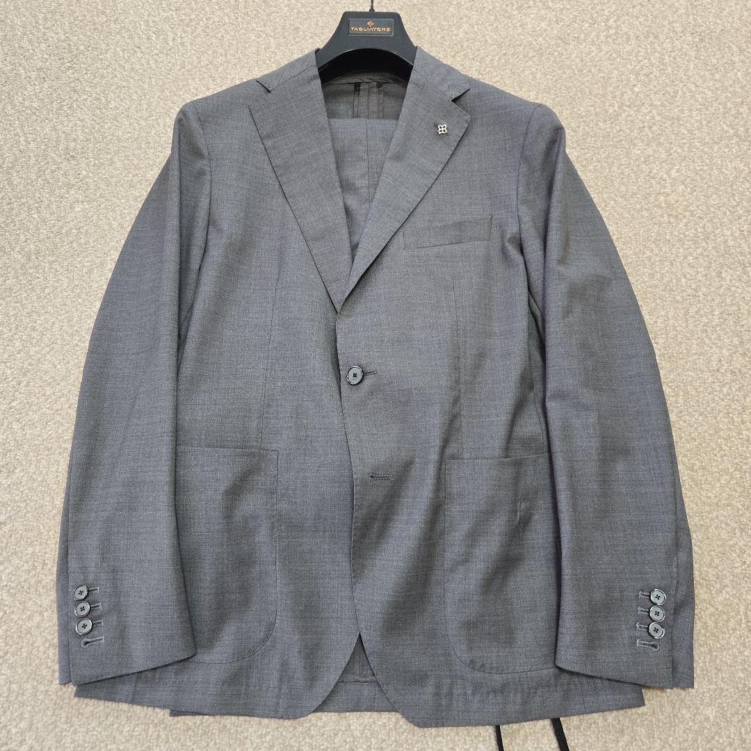未使用品【TAGLIATORE/タリアトーレ】イージースーツ