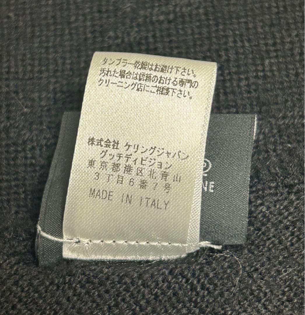 グッチ　GUCCI 黒 マフラー ロゴパターン