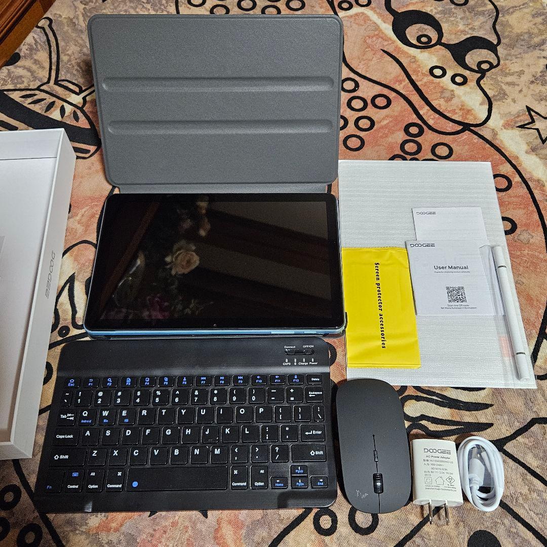 専用ですAndroidタブレット10.1インチ20GB RAM 128GBROM