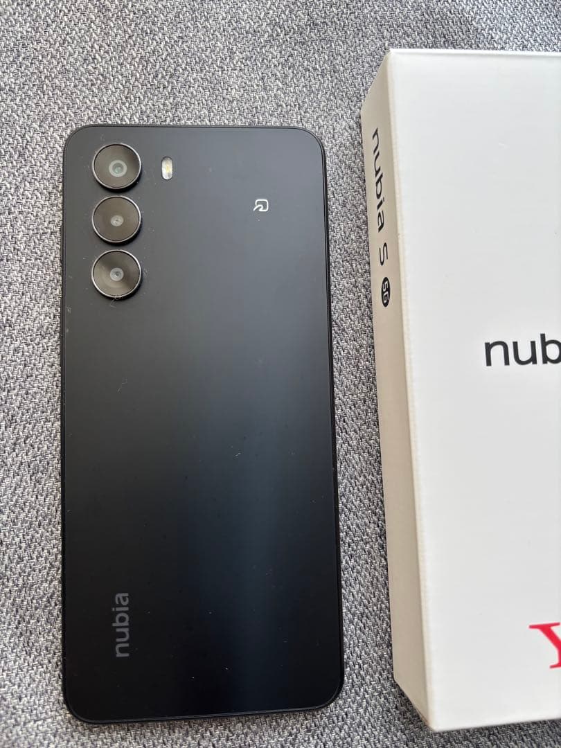Nubia S ブラック 3カメラ 本体